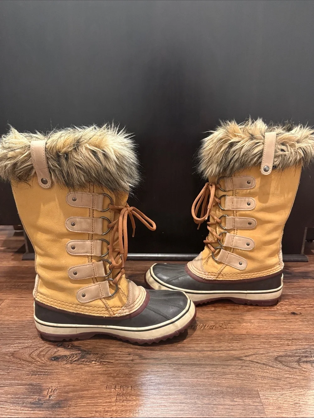 Sorel Women's Tan and Brown Lace-Up Winter Boot with Faux Fur Cuff
